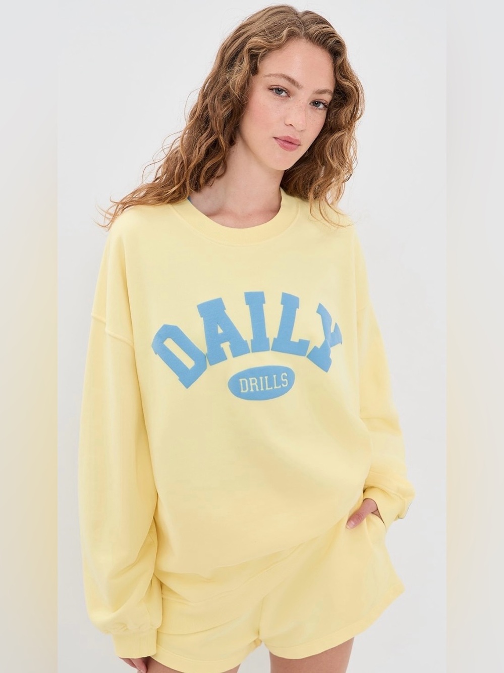 Daily Drills XS/Small Shop Bop Exclusive Lemonade/ Malibu Oversized daily Crew.💛